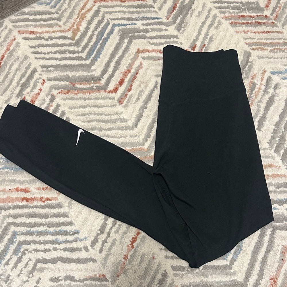 Women’s Nike full length Black Active Leggings